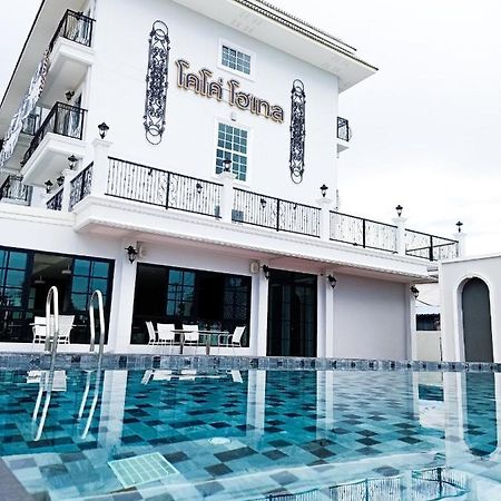 โคโค่ โฮเทล Koco Hotel Накхонратчасіма Екстер'єр фото