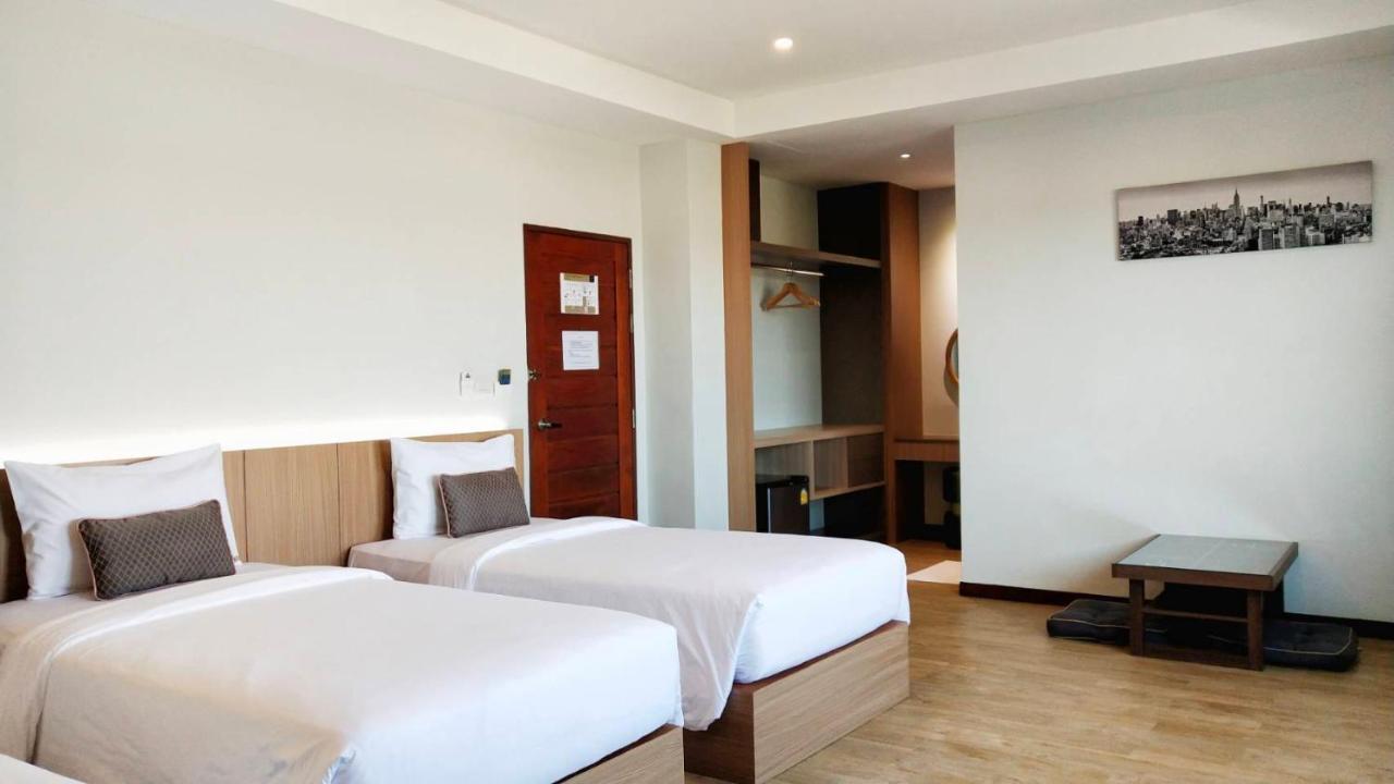 โคโค่ โฮเทล Koco Hotel Накхонратчасіма Екстер'єр фото