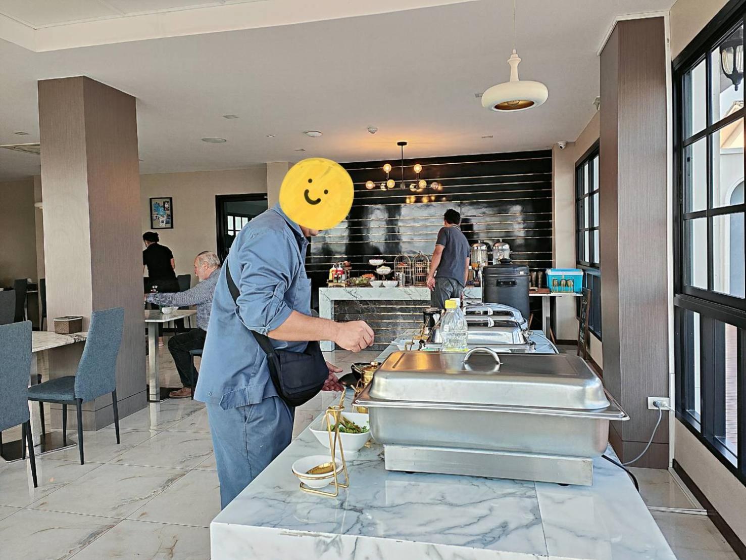 โคโค่ โฮเทล Koco Hotel Накхонратчасіма Екстер'єр фото